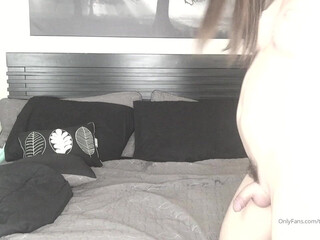 Melanie onlyfans bright slut fucks pussy