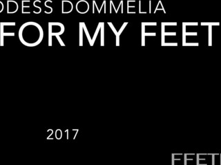 Dommelia onlyfans cute whore takes off her panties and jerks off her cunt