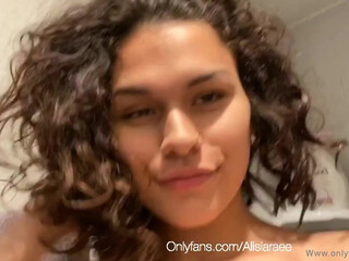 alisiaraee_Get onlyfans excellent body gives pussy