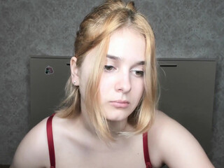 oladushek18 Charming coquette