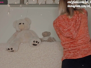 oh_honey_ caressed on the bed