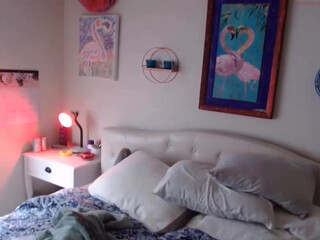 no1vegastrio three fingers into the vagina