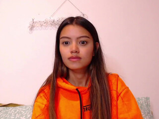 nina_agdal gentle handjob