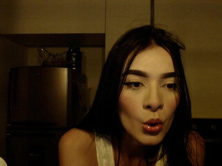 nicolemanson Lustful krala