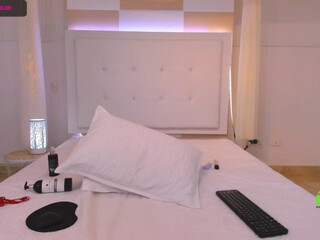 princess_xime perfect young lady striking chic ass