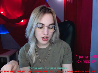 coy_stella Hot Asian girl passionately jerks off her hairy pussy