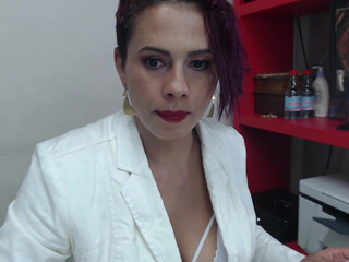 wells_antonella_ Sexy small