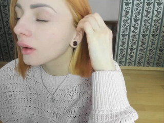 somagicbeauty Charming brunette