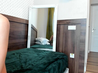 kendraros whore in stockings