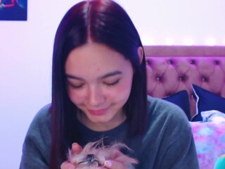 imangel fucking herself in her pussy