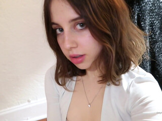 Princess Violette impressive passion masturbates both holes