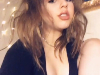 Princess Violette Insatiable Hide