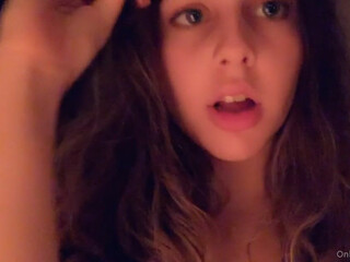 Princess Violette appetizing bitch shows juicy tits