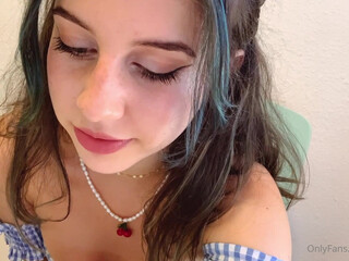 Princess Violette experienced trash hot fucks both slits