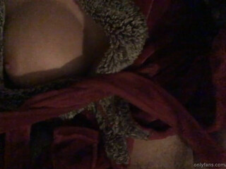 Mia Isabella appetizing slut furiously shoves vegetables in her cunt