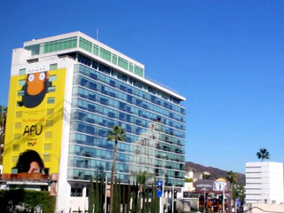 Mia Isabella crazy prank caresses juicy holes