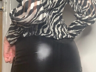 Tiffany Towers golden rain