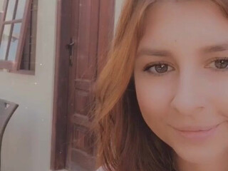 evie drunk shows her tits