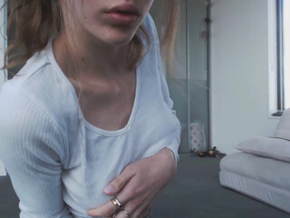 Stripteasing Sultry brunette