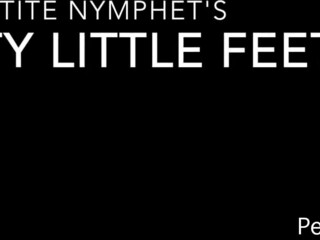 Pretty naughty babe posing in lingerie