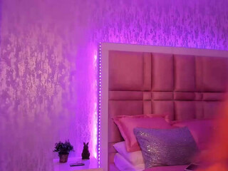 Mel recording  private e with the model