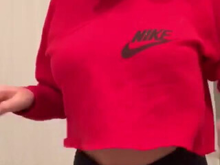 karleegrey with dildo relaxes her shaved vagina