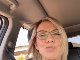 hotwifesisters Blonde babe