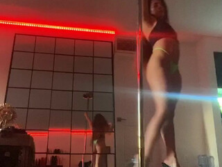 xoxonastya Mischievous curva