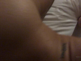 xnicoleanistonx spectacular slut strokes her clit