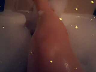 shadyshainy busty bitch jumps on phallus