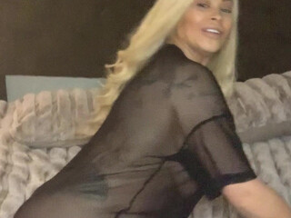 honeydippfree hypocrite