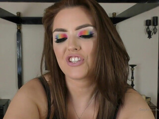 xmandyfoxxx  busty blonde gently masturbates cunt
