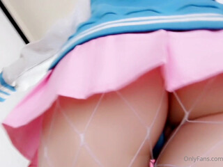 Rusty Fawkes  tasty babe tames its lust