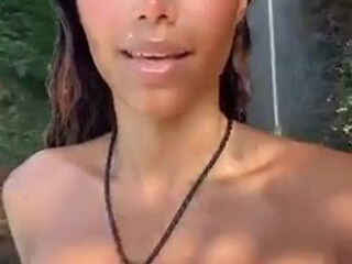 Emmanuelle Noire maid saddled dildo