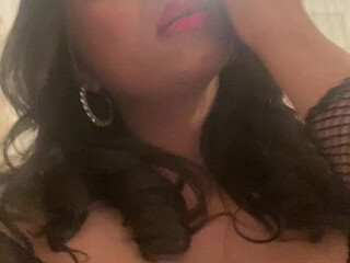 Camila Mattoli thinty passionately pulls the cap