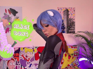 AliceBong Mature brunette