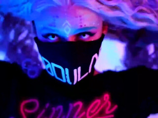 AliceBong adorable bitch twirls elastic booty