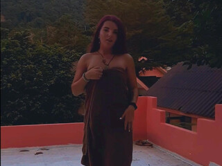 annaplayboy violent orgasm