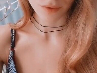 evaveil ambitious thing handjob pussy