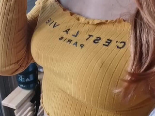 evaveil sexy babe gently caresses pussy