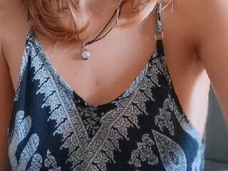 evaveil exquisite devil passionately masturbates vagina