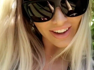 danniiharwood showed pussy on the street