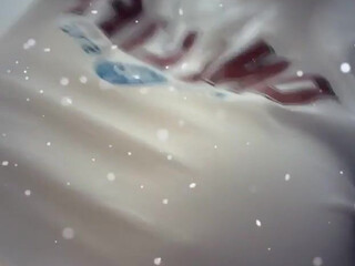 chloelamour pulls hand clit