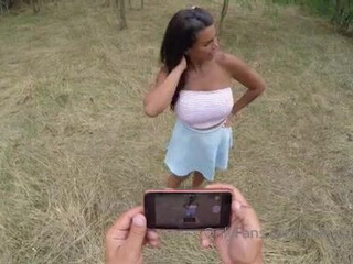 chloelamour adorable chick pulls the vagina with fingers