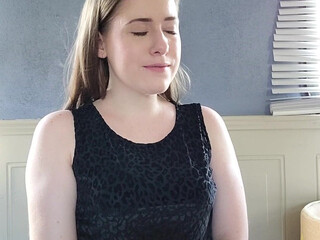 wetastherivers   Charming chick