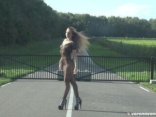 veronagymnast   Busty latina