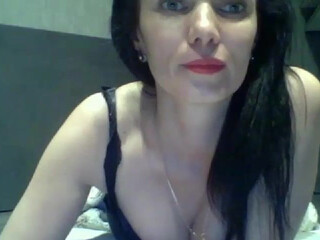 jamie_jacks amazing bitch fucks juicy holes