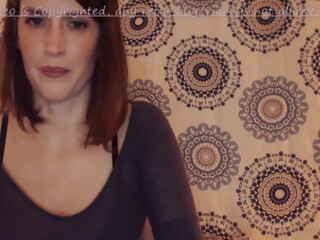 iamuserfriendly busty hottie gently jerks her cunt