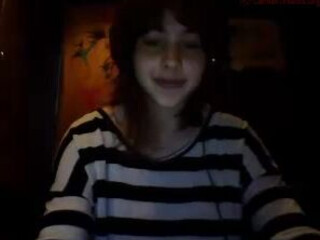 dreianova plump brunette masturbating pussy with her hand