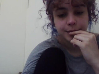 dreianova passionately jerking off her wet cunt